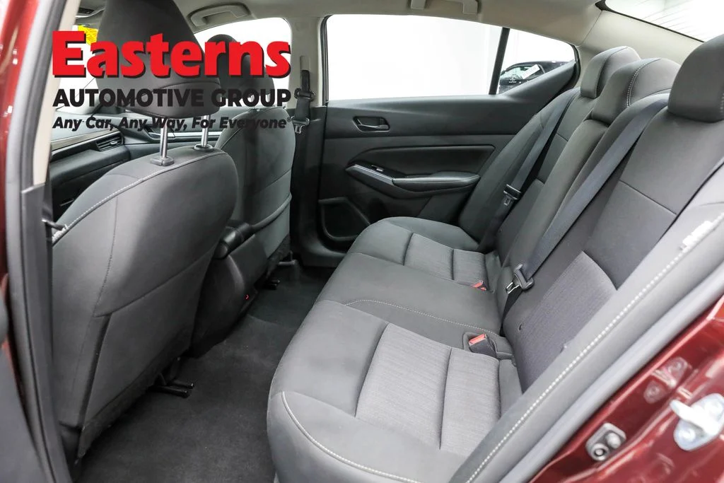 Used 2023 Red Nissan 2.5 SV image 21