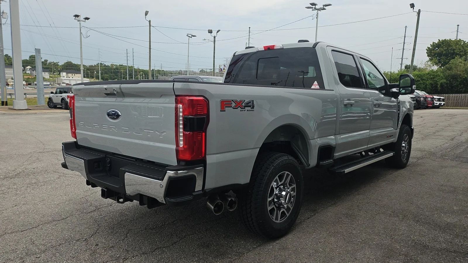 New 2026 Avalanche Ford Lariat 4WD image 5