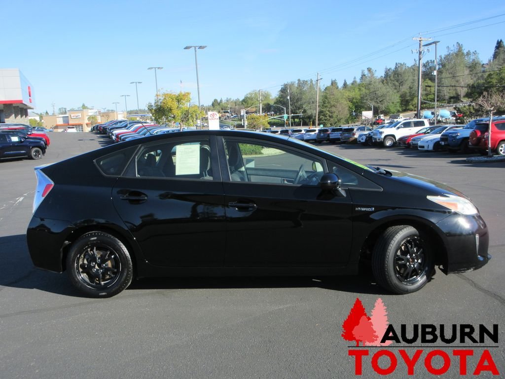 Used 2013 Toyota Prius Two with VIN JTDKN3DUXD5655560 for sale in Auburn, CA