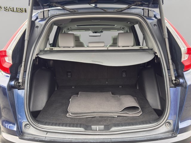 Used 2017 Blue Honda Touring image 21