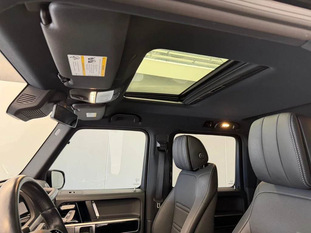 Used 2021  Mercedes-Benz G 550 image 25