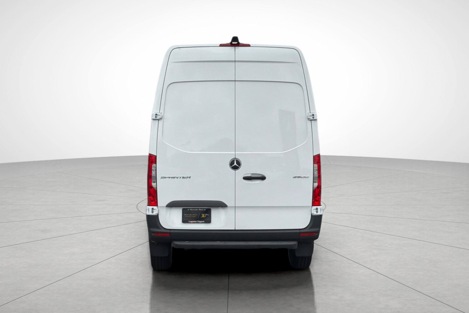 New 2026 Arctic White Mercedes-Benz Cargo 170 WB image 7