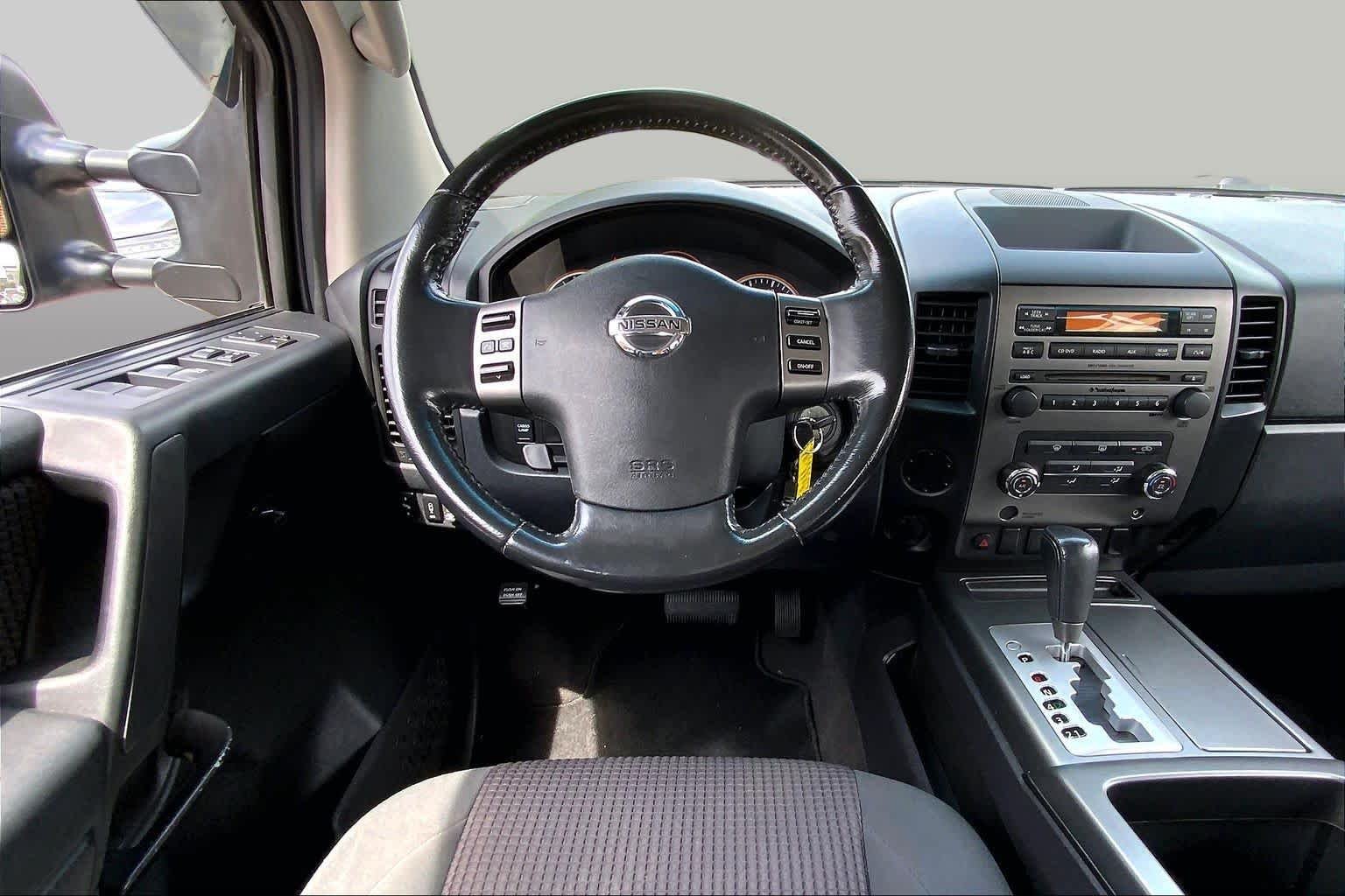 Used 2008 Desert Stone Metallic Nissan LE image 5