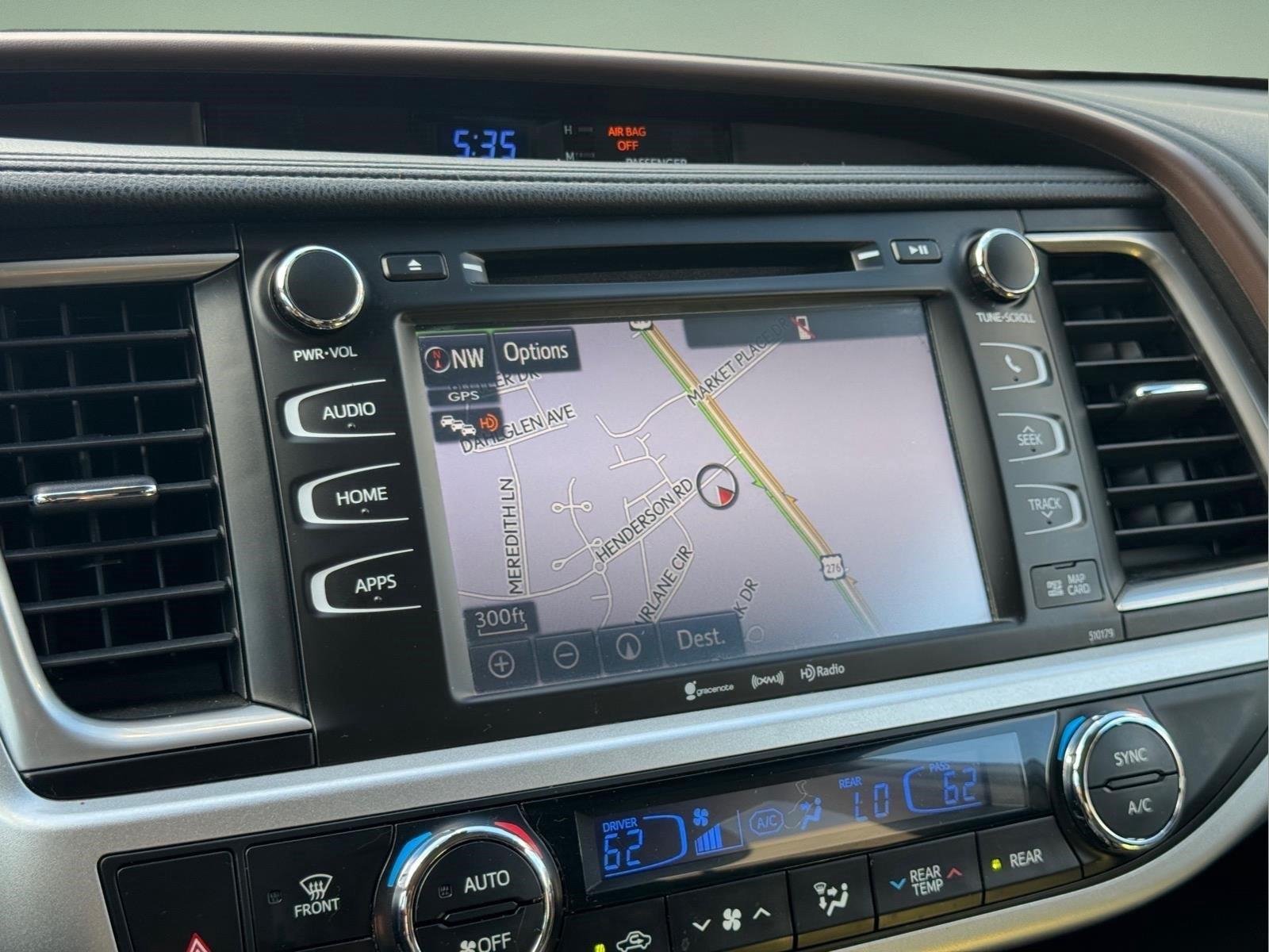Used 2018 Predawn Gray Mica Toyota XLE image 29