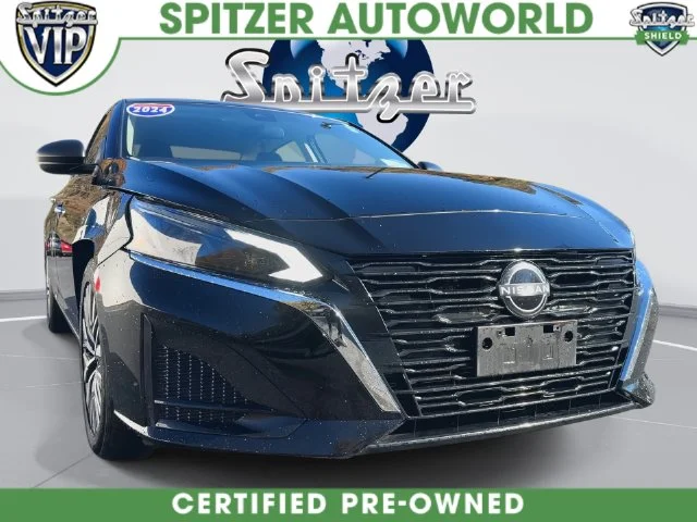 Used 2024 Black Nissan 2.5 SV image 3