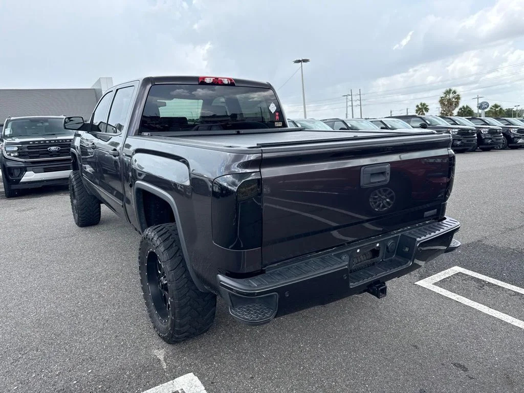 Used 2016 Iridium Metallic GMC SLT image 3