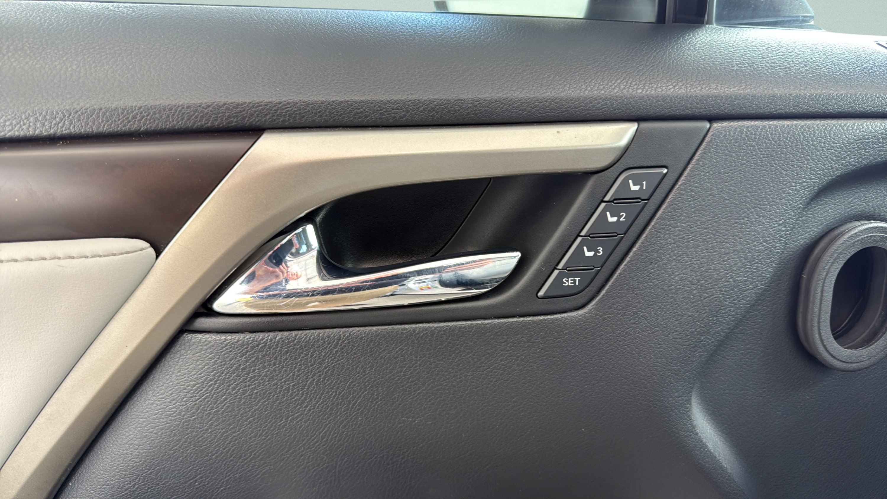 Used 2021 Eminent White Pearl Lexus RX 350 image 11