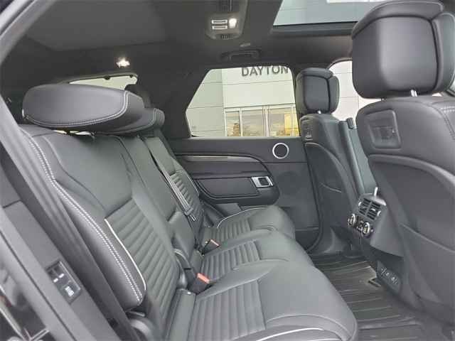 New 2024 Santorini Black Land Rover Metropolitan Edition image 20