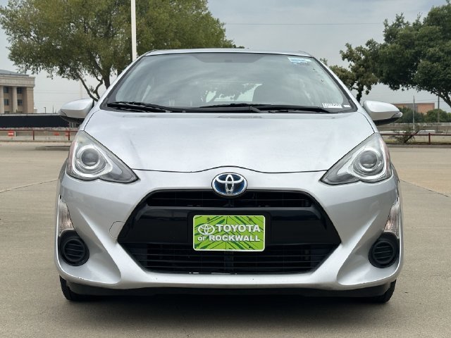 Used 2015 Silver Toyota Three image 7