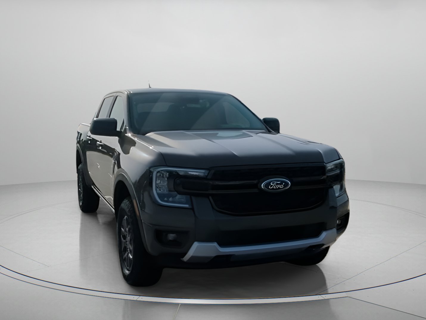 New 2026 Marsh Gray Ford XLT image 4