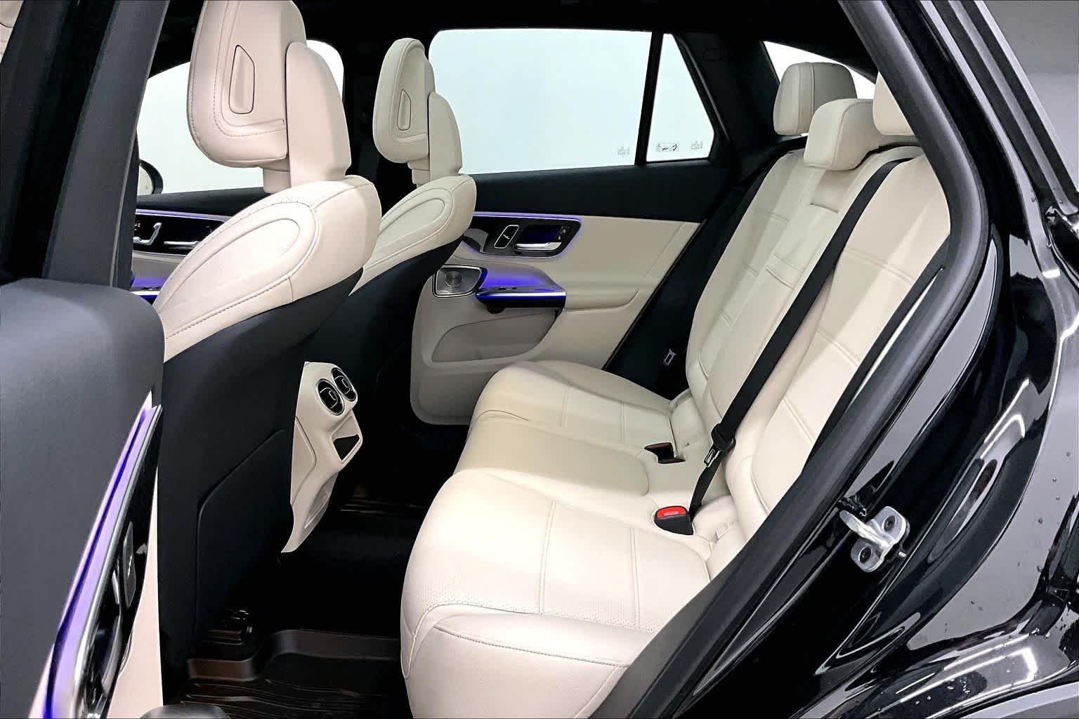 New 2026 Obsidian Black Metallic Mercedes-Benz GLC 300 image 20
