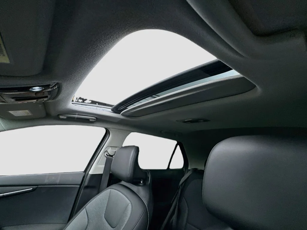 New 2026 Interstellar Gray Kia SX image 23