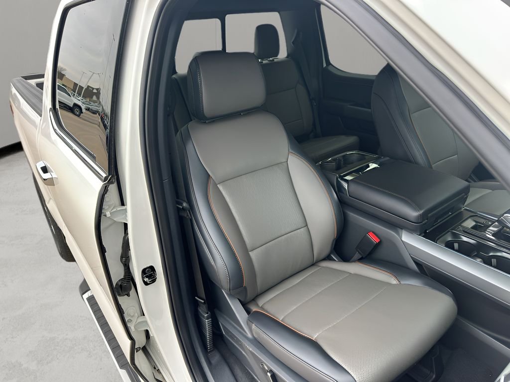 New 2025 Star White Metallic Tri-Coat Ford Lariat® image 35