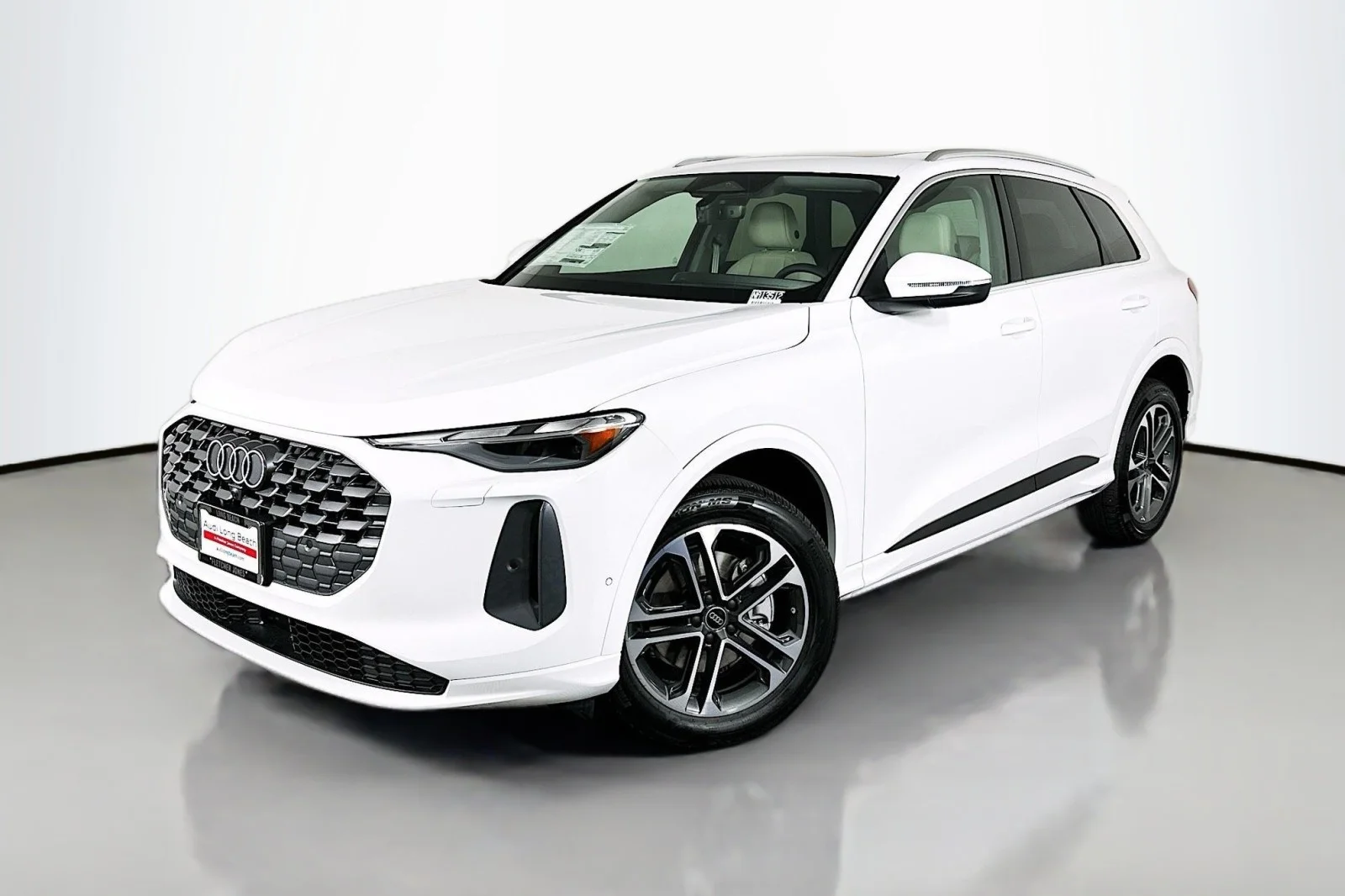 2026 Audi Q5 Premium quattro's photo