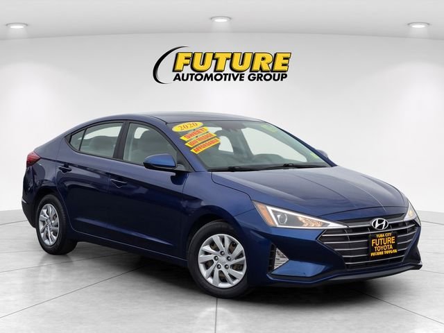 Used 2020 Blue Hyundai SE image 1