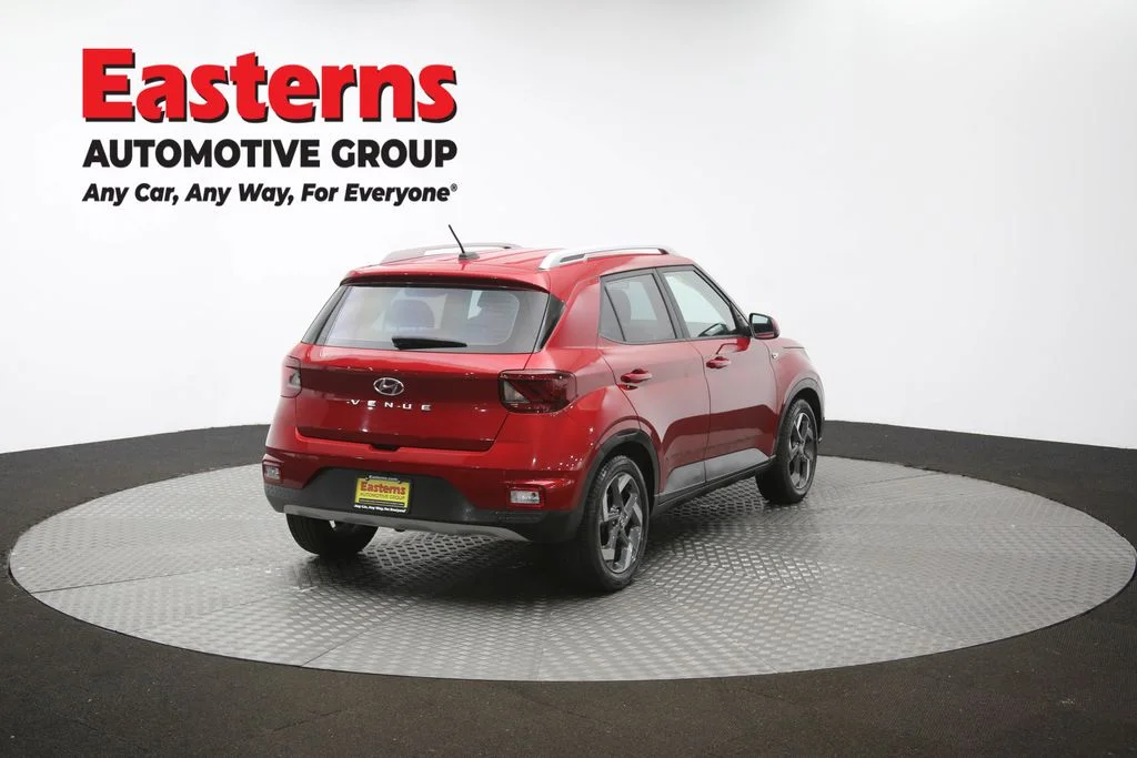 Used 2023 Red Hyundai Limited image 40