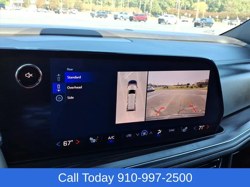 Used 2025 Black Chevrolet LT image 22