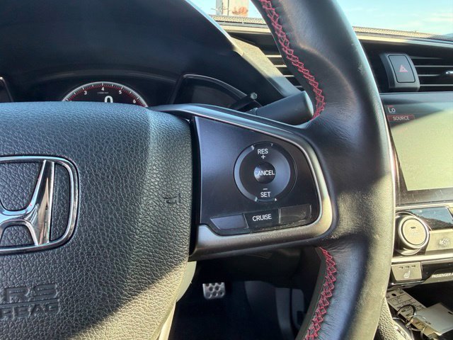 Used 2018 Red Honda Si image 23