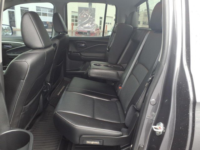 Certified Used 2023 Modern Steel Metallic Honda AWD RTL-E image 13