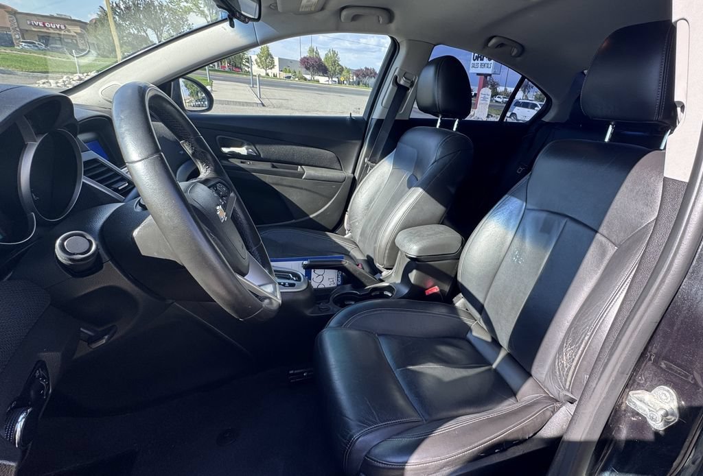 2011 Chevrolet Cruze 2LT - Photo 11
