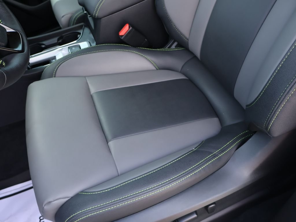Used 2024 White Subaru Onyx Edition image 23