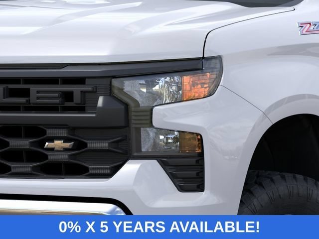 New 2026 Summit White Chevrolet WT image 12