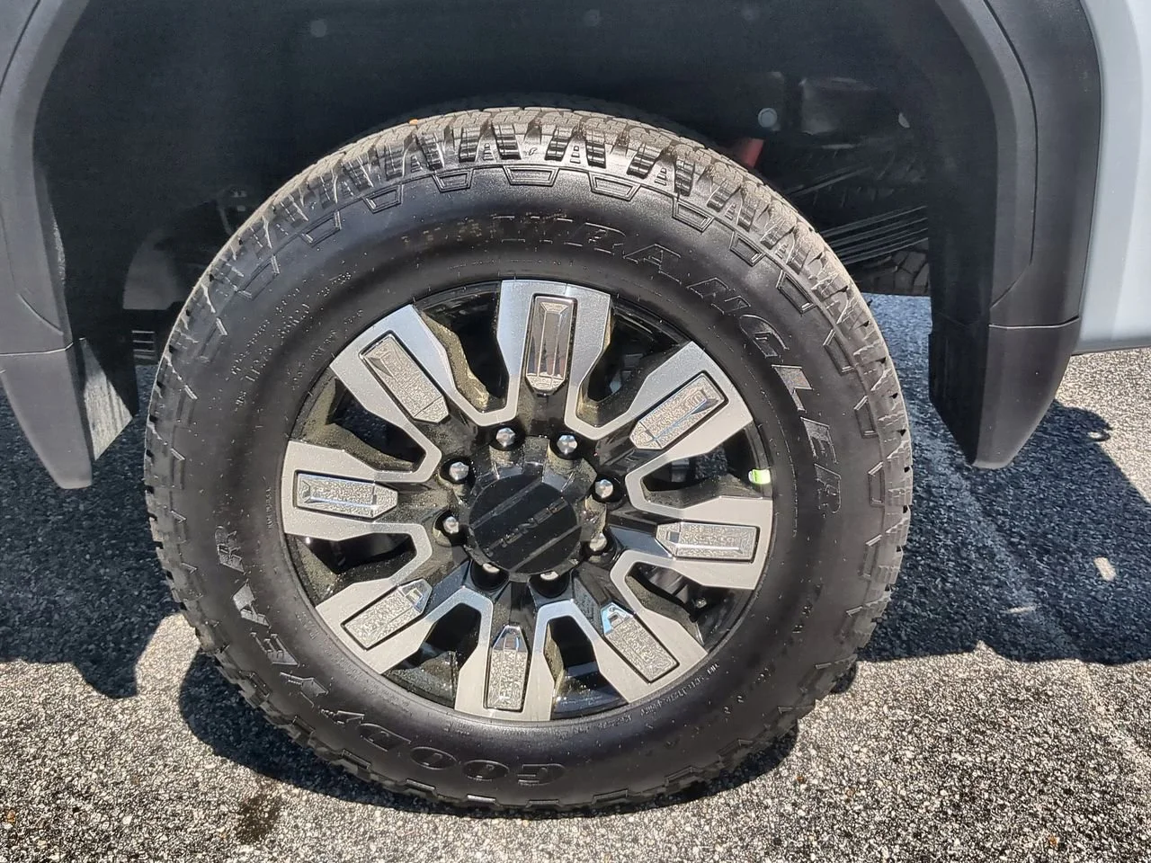 New 2026 Glacier White Tricoat GMC Denali image 34