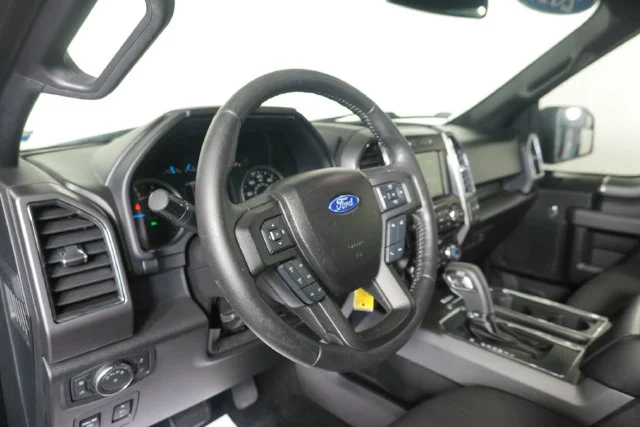 Used 2017 Magnetic Metallic Ford XLT image 17