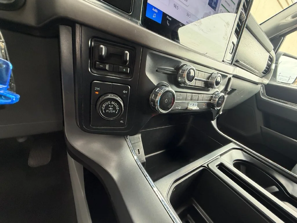 Used 2025 White Ford XLT image 22