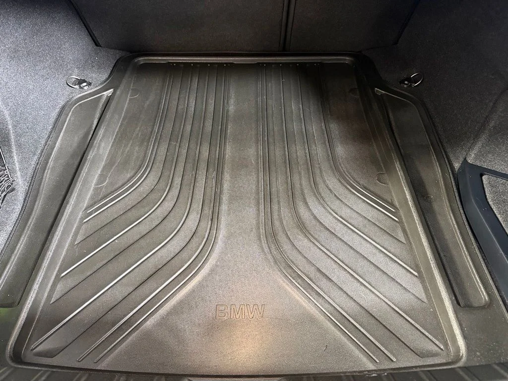 Used 2020 Black BMW Base image 24