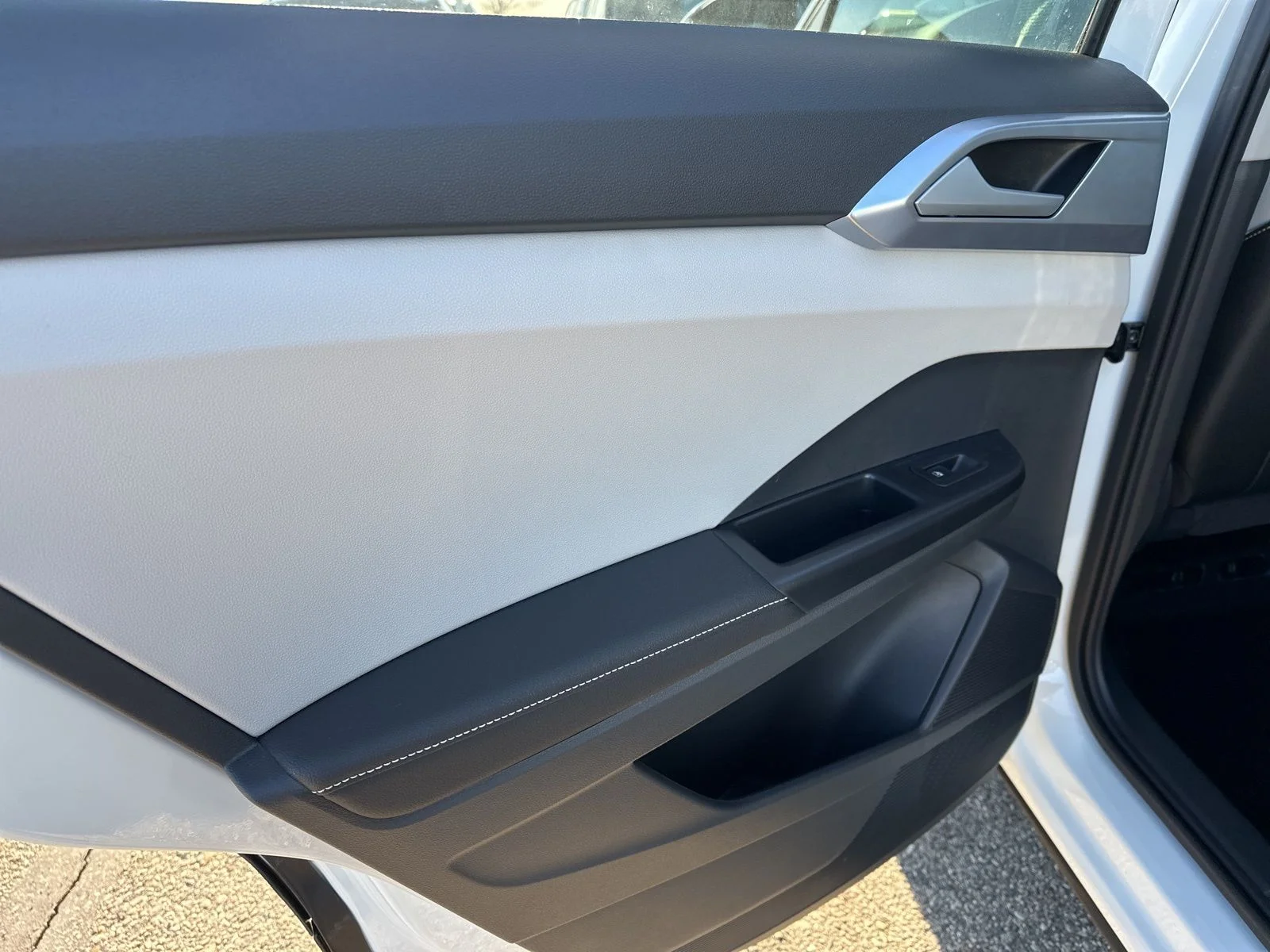 2026 Volkswagen Taos SE - Photo 23