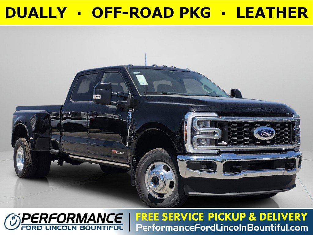 New 2026 Agate Black Metallic Ford LARIAT image 1