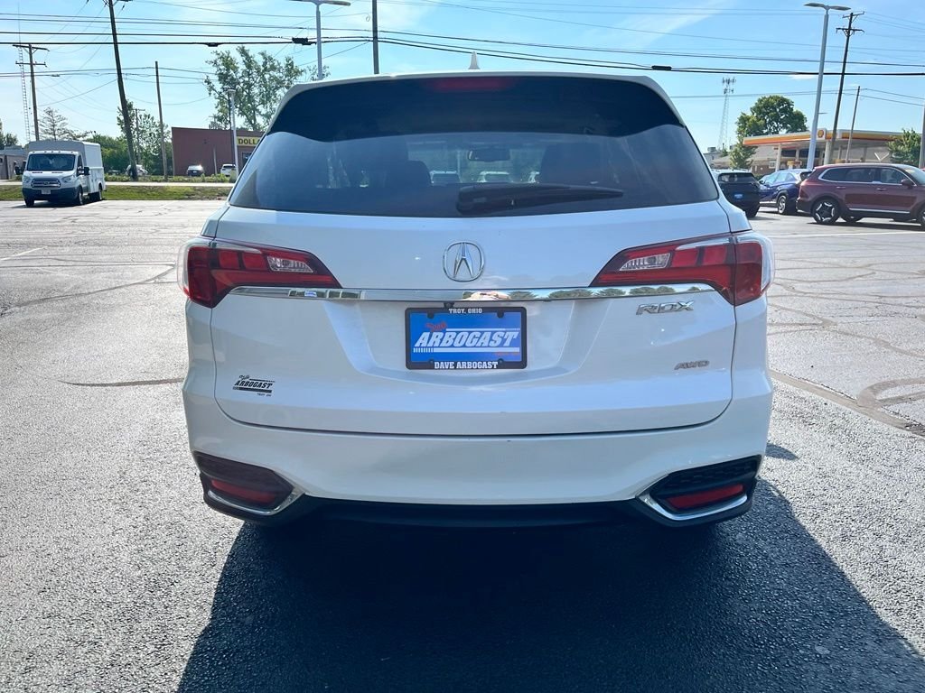 Used 2018  Acura Base image 6
