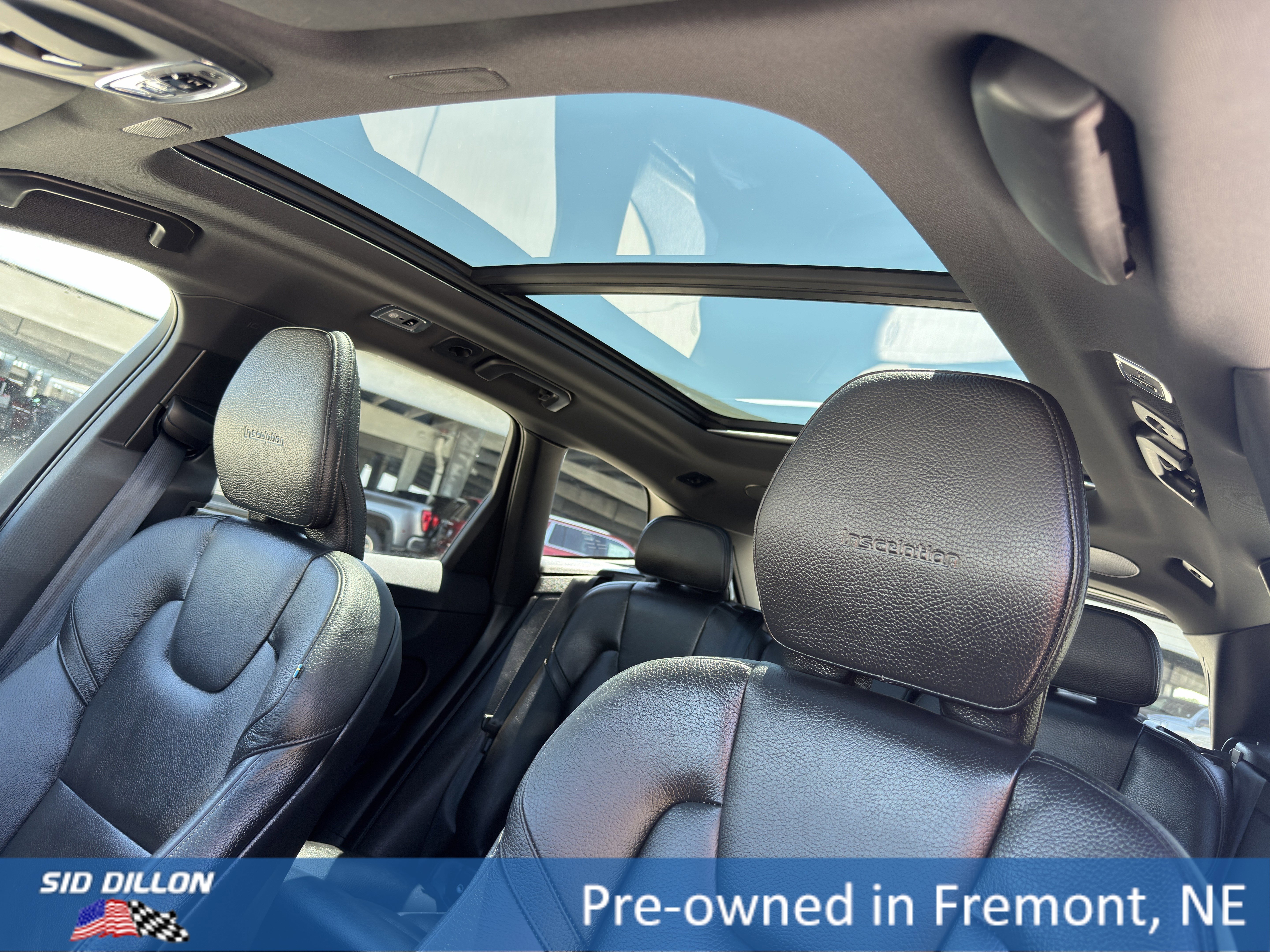 Used 2020 Fusion Red Metallic Volvo Inscription image 14