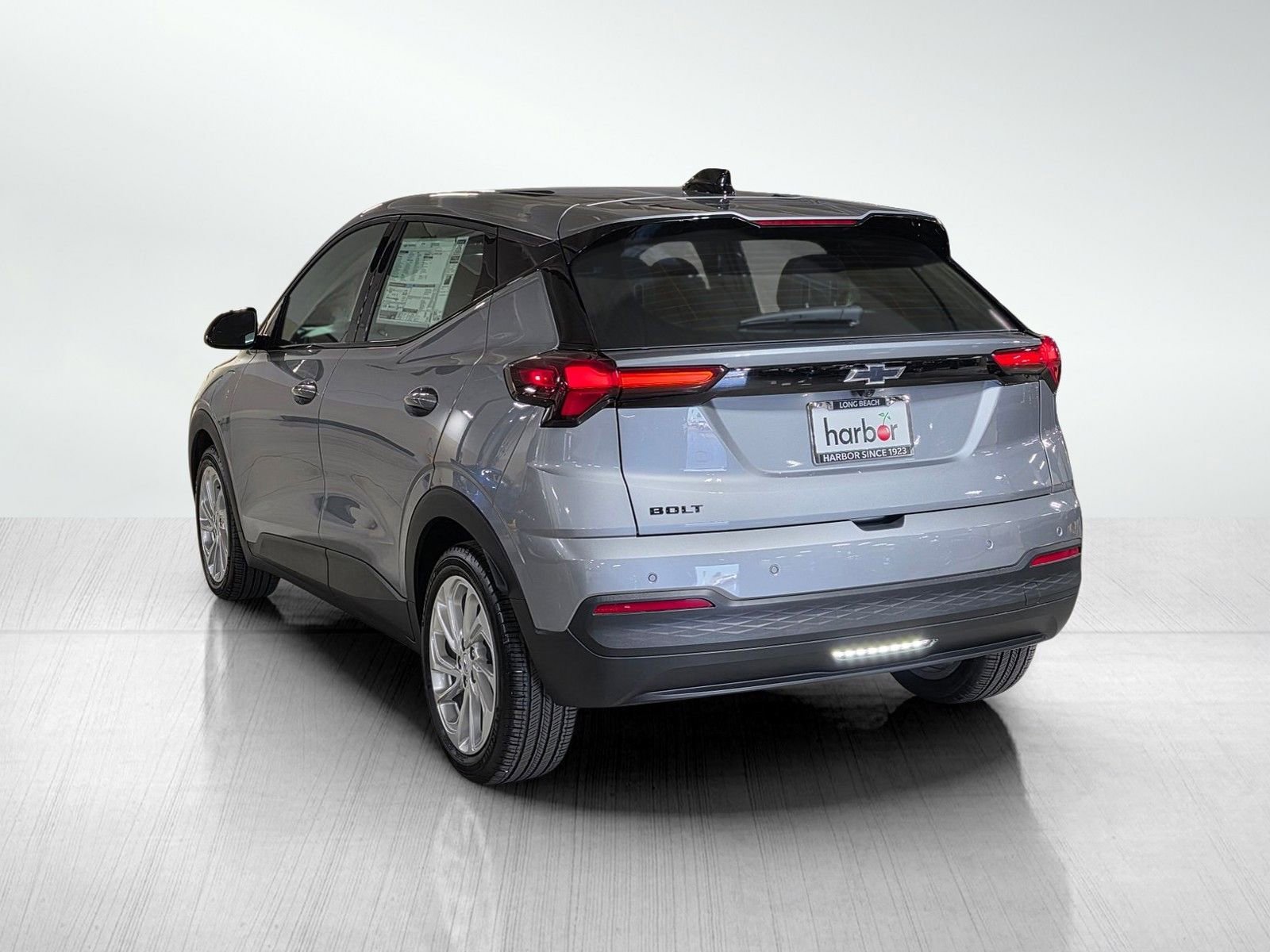 2027 Chevrolet Bolt LT - Photo 5