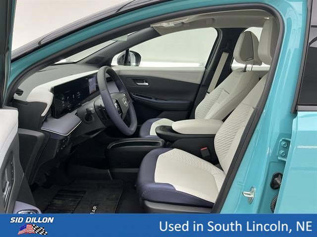 Used 2026 Seabreeze Blue Pearl/Black Nissan PLATINUM+ image 17