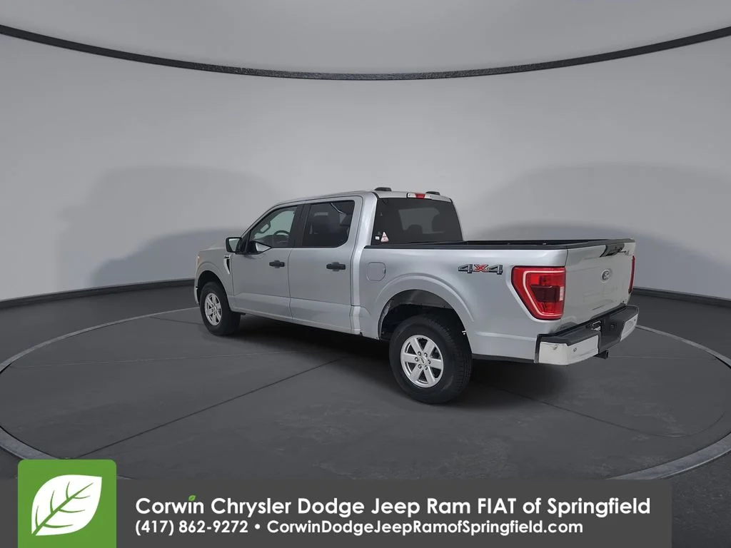 Used 2022 Silver Ford XLT image 11