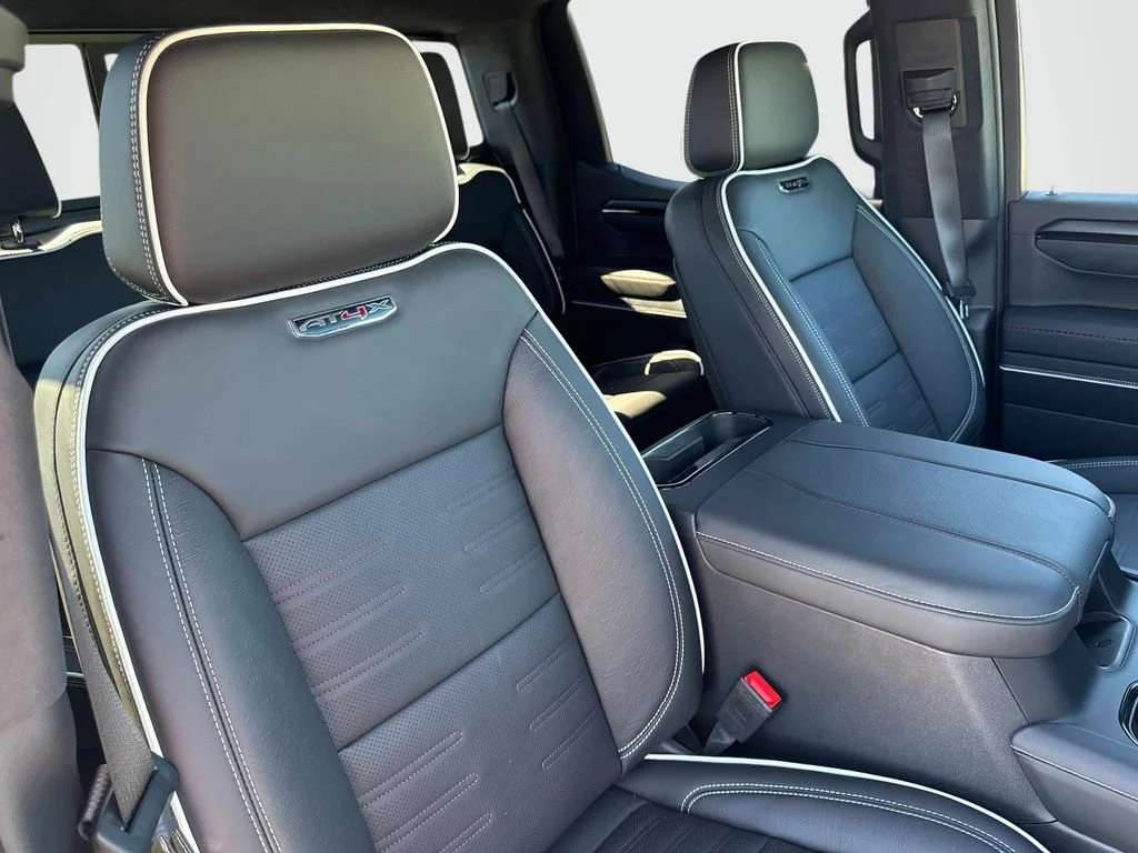 New 2026 Summit White GMC AT4X image 20
