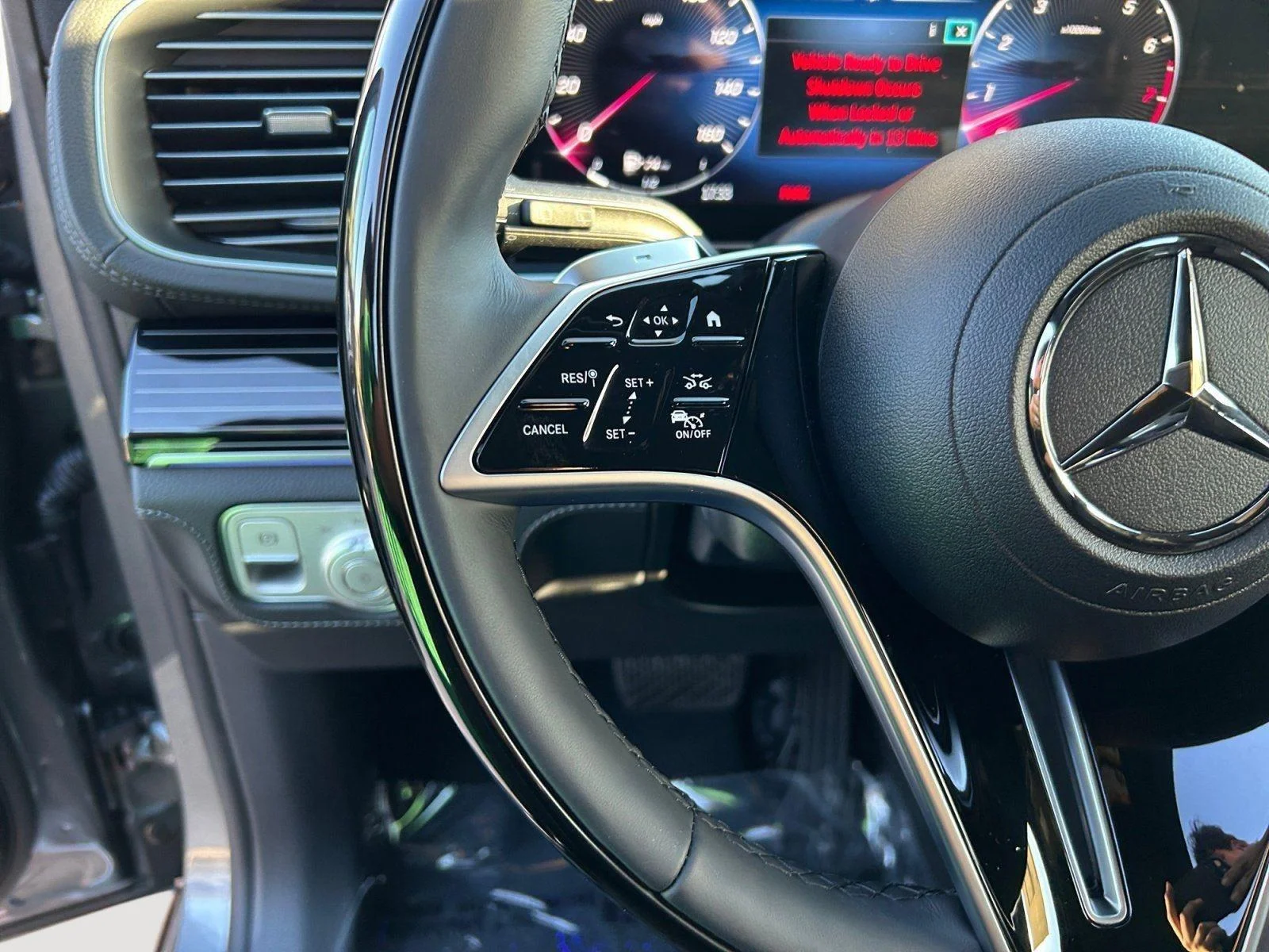 New 2026 Selenite Grey Metallic Mercedes-Benz GLE 450 image 19