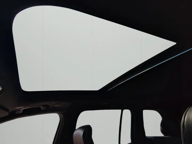 2022 Jeep Grand Cherokee Overland - Photo 40