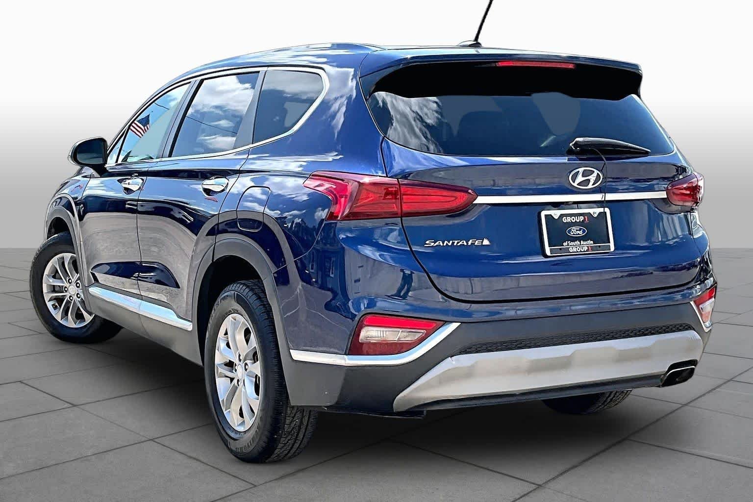 Used 2019 Stormy Sea Hyundai SE image 6