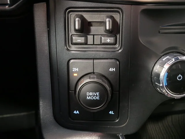 Used 2022 Antimatter Blue Metallic Ford Platinum image 31