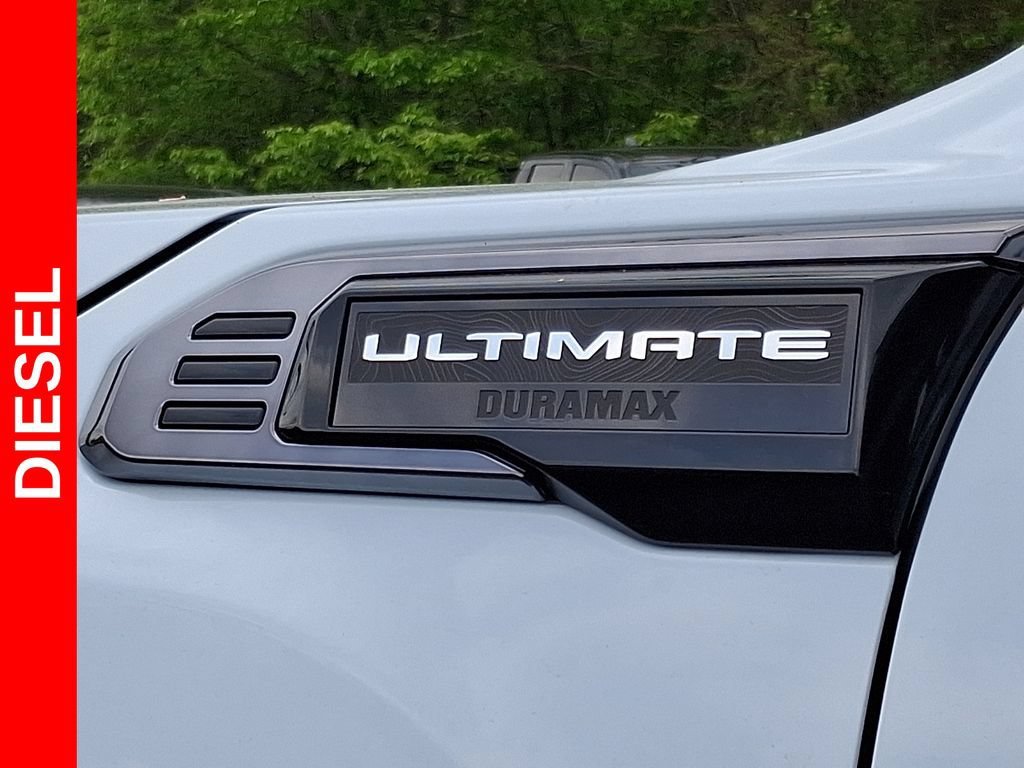 New 2026 Glacier White Tricoat GMC Denali Ultimate image 12