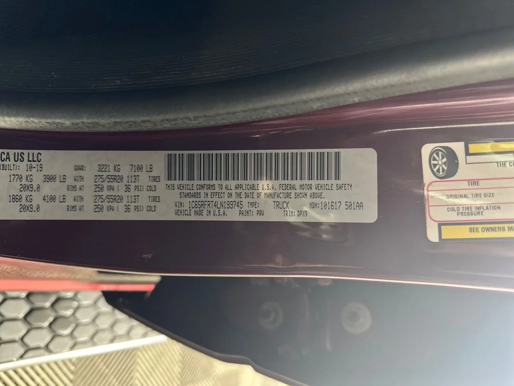 Used 2020 Delmonico Red Pearl Ram Laramie image 14