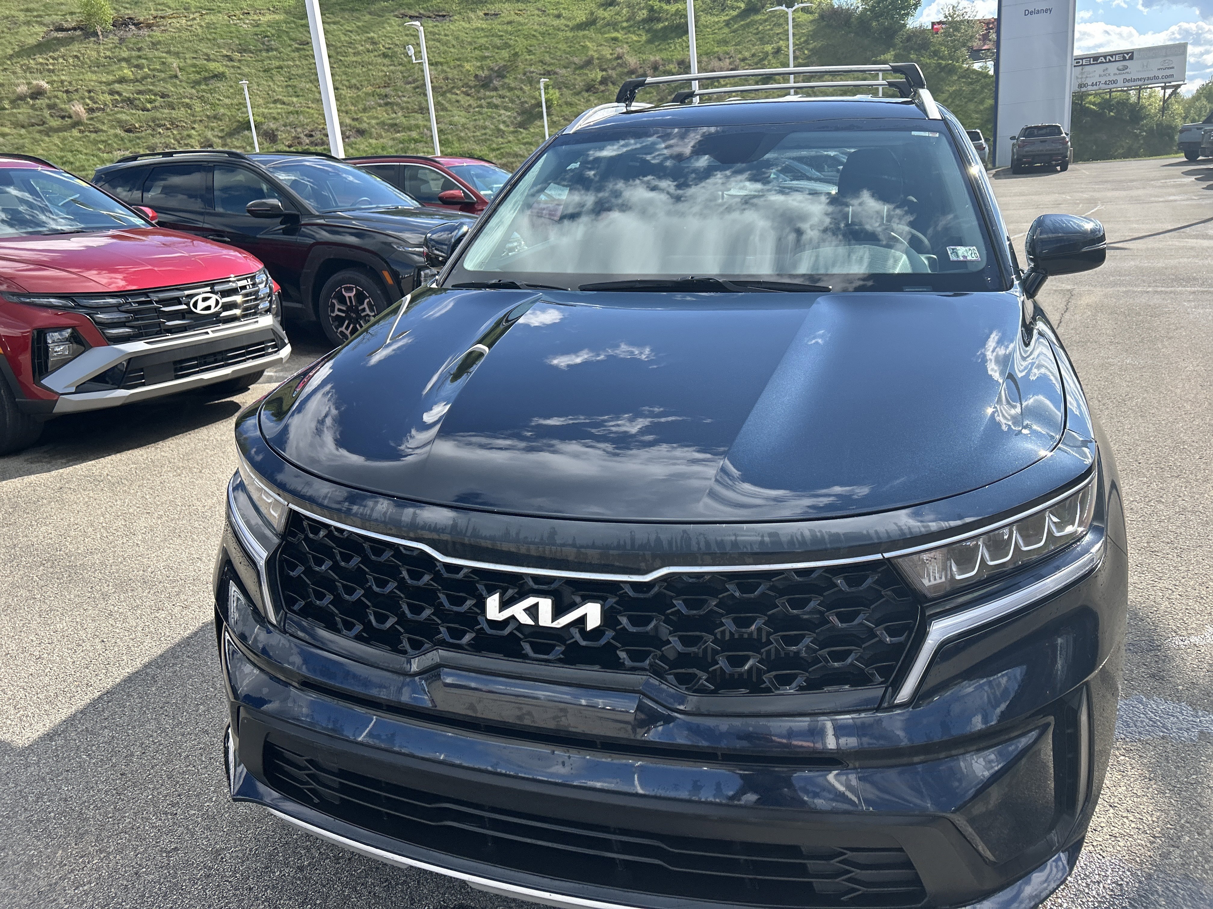 2022 Kia Sorento S Hybrid - Photo 11