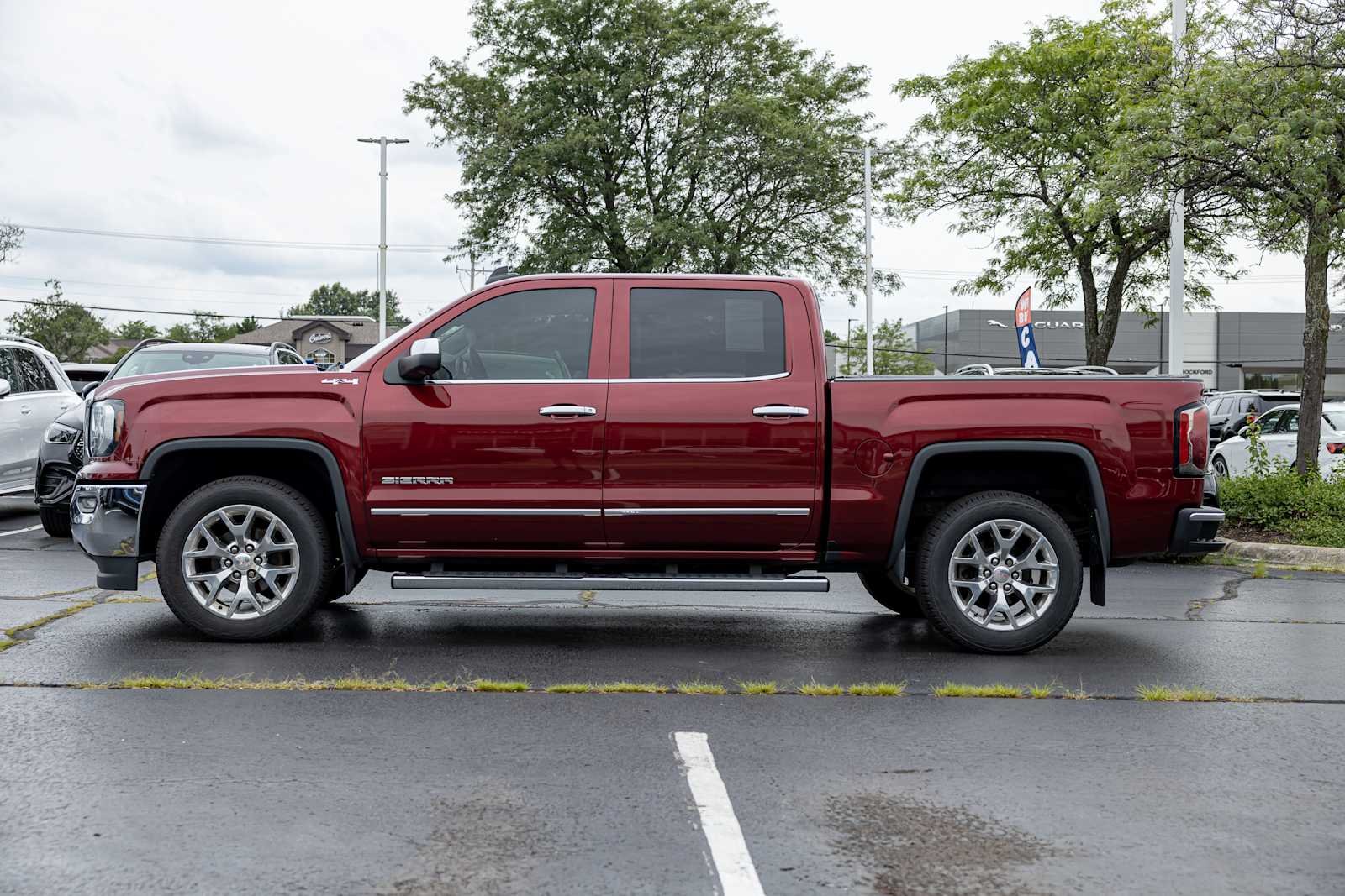 Used 2017 Crimson Red Tintcoat GMC SLT image 4