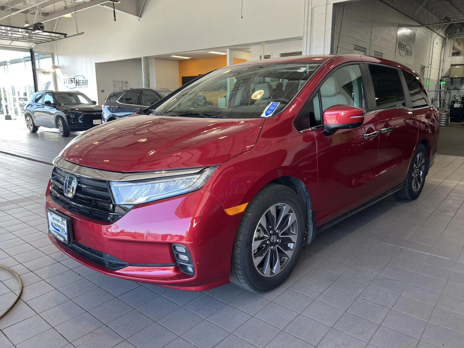 Used 2022  Honda EX-L image 4