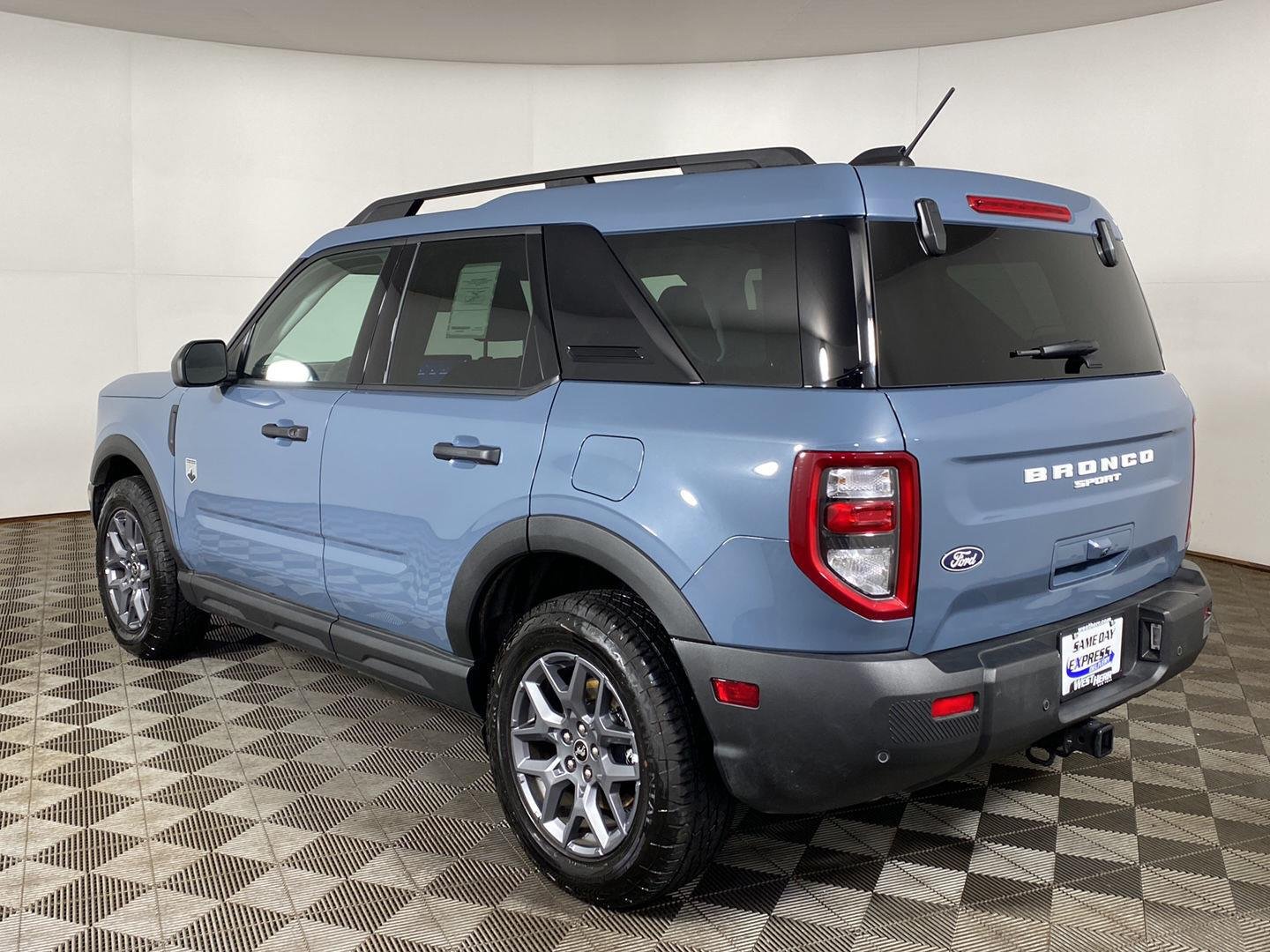Used 2026 Azure Gray Metallic Tri-Coat Ford Big Bend image 27