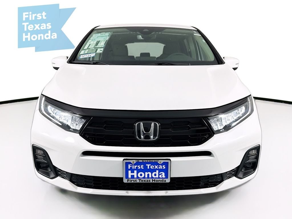 New 2026 Platinum White Pearl Honda Touring image 2