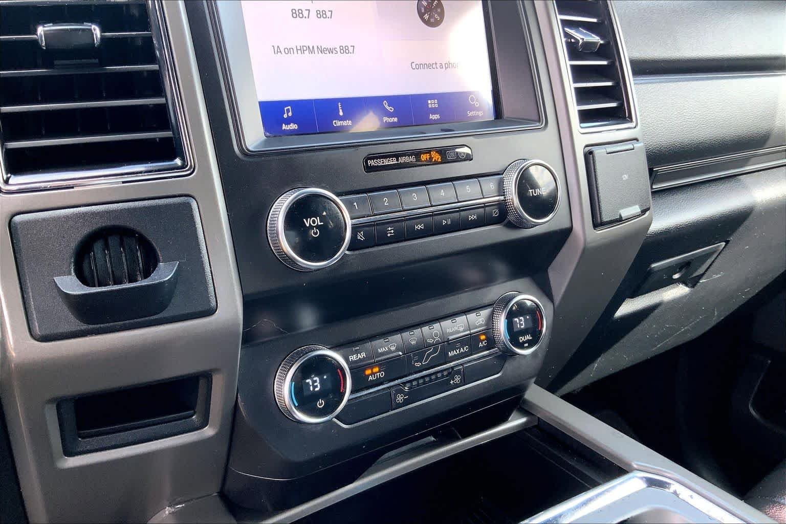 Used 2020 Magnetic Metallic Ford XLT image 33